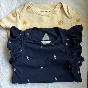 ☀️Summer Onesie Bundle! Size 12-18 M